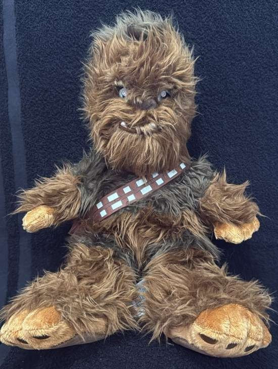 Star Wars Chewbacca Plush – Disney / Lucasfilm – Brown Fur – Bandolier –