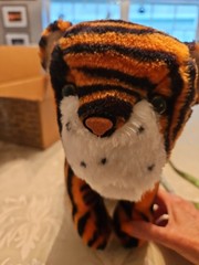 VTG 1969 Mighty Star Ltd Tiger Plush MINT TAG Glass Marble Eyes Korea & Montreal