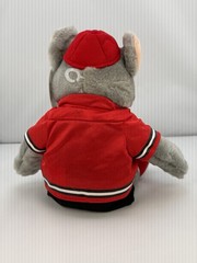VTG 2004 Chuck E. Cheese 12″ Plush Mouse Baseball Jersey Cap Sneakers NWT