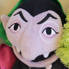 Sesame Street Plushes Bert The Count Oscar the Grouch 2018-19 See Description!