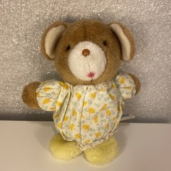 Vintage AmToy Plush Baby Soft Touch 1982 Rattle Toy Stuffed Animal Yellow 8″