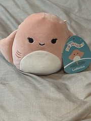 Squishmallows “Ludovica” the Pink Stingray 5” Plush Toy NWT Pink Peach Colorful