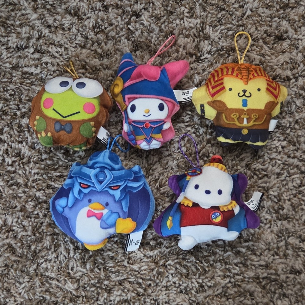 McDonald’s Sanrio x Yu-Gi-Oh Hello Kitty and Friends Mini Plush Lot of 5 2024