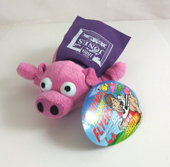 NWT Farmyard Flingshot Flyers Pig 8″ Plush With Cape