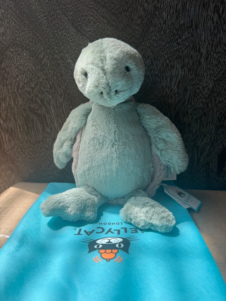 Jellycat Bashful Turtle with dust bag. Genuine new with tags