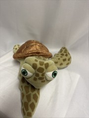 Walt Disney World Finding Nemo Dad CRUSH Sea Turtle Plush 13″ Stuffed Animal