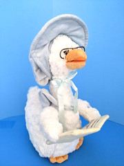Cuddle Barn Animated 14″ Mother Goose 14″ Reads  Nursery Rhymes Plush. VIDEO