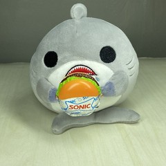 SNACKLES Sonic Burger William the Shark Plush Soft Zuru 2024