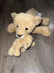 Rare Gund Lioness Plush Carrying Lion Cub Queenie 31036 13” Stuffed Animal