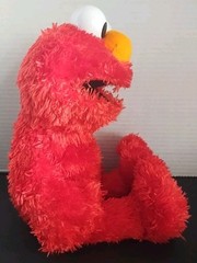 Sesame Street Hasbro 2016 Talking Tickle Me Elmo 14″ Plush Toy English & Spanish