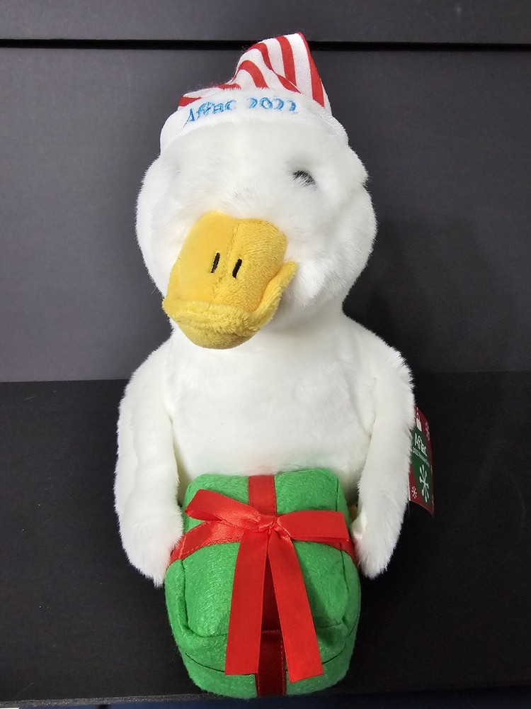 Lot Of 3 NWT Aflac Macy’s 2018 2019 2022 Plush Duck Toys (2 of 3 have sound)