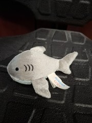 Aurora Baby Shark Plush 4″ Makes Noise Bubbles Sound Stuffed Animal Toy Surface
