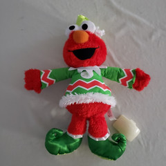Christmas Giggle Elmo Plush Elf Fisher-Price Vibrates Laughs Sings TESTED VIDEO