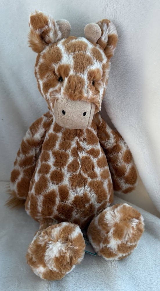 Jellycat Bashful Giraffe- NWT- Authentic-FAST SHIP