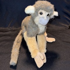 2004 HANSA Plush Toy SQUIRREL MONKEY Realistic Stuffed Animal 6″ Tall