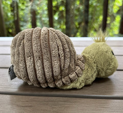 Jellycat Frizzles Snail Plush Stuffed BigEyes Green Brown Stuffed FRI6SN 7″ Used
