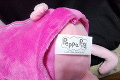 Peppa Pig Hug n’ Oink Talking 14″ Plush ABD Ltd 2011 Works Great & Is Clean!