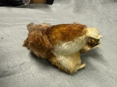 VINTAGE STEIFF 5.5” Tall Mohair PERRI Squirrel W/ Pine Cone 1960’s