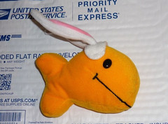 GOLDFISH CRACKER EASTER BUNNY PLUSH STUFFED TOY. 5 3/4 ” NEW (20) AVAILABLE