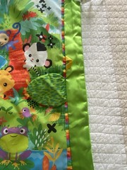 2015 Fisher Price Green Animal Play Blanket With Satin Trim Padded 32 X 30″