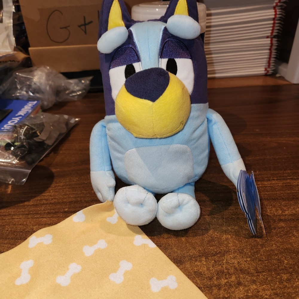 Bluey Sleepy Time 12″ Plush with Blanket Sing Along to The Theme Song NEW W/ Tag