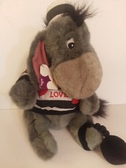 Disney Store Exclusive Eeyore Prisioner of Love Plush Approx. 12″ Tall Mint