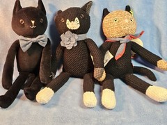 TIKTOK Cats NEW Limited Edition Target Cuddle Collab w Zelda Titus & Brave NEW