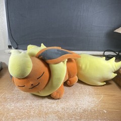 Sleeping Flareon Large Poké Plush – 15 ½ In. Nintendo Pokémon Center 2017