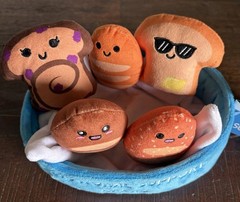 Relatable Emotional Support Pals Bread Basket Set All Ages with Tag Original