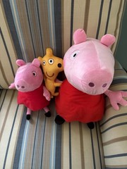 Peppa Pig Teddy Buddy 18″ Plush Pillow & Bonus Small Plush Toy – Used/Good