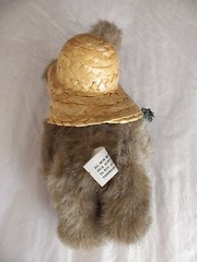 Retired BOYDS Bears 1364 Plush Bunny Rabbit with Straw Hat – 1990