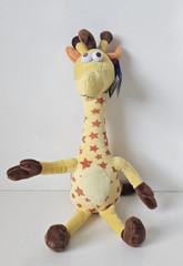 NWT Toys R Us Geoffrey 17” Plush Birthday Club Rare -HTF 2017 Retired