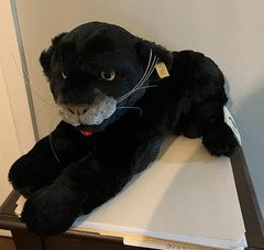 Stunning Steiff “Molly” panther in mint condition with button and all ID tags