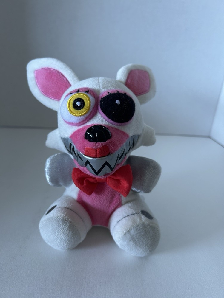 Funko Five Nights at Freddys Mangle Plush 8 Inch White Pink FNAF