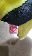TY The Beanie Buddies Collection Bubbles the Yellow and Black Fish – 10 Inches