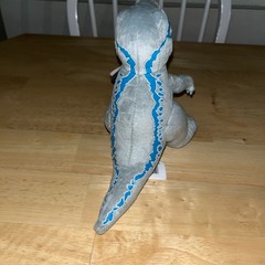 Jurassic  World  Blue  Velociraptor  Plush   Universal  Studios  Park  Exclusive