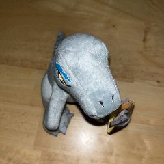 Jurassic  World  Blue  Velociraptor  Plush   Universal  Studios  Park  Exclusive