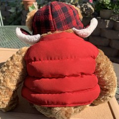 Eddie Bauer Gund 16″ Plush Bear w/Red Vest & Plaid Hunter Cap Outdoor Wilderness
