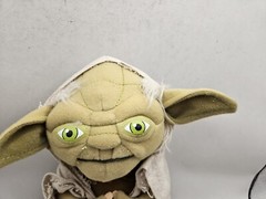 Star Wars Plush Stuffed Animal Talking 9″ Yoda Character Plush Toy