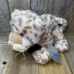 Ganz Webkinz Strawberry Cloud Leopard HM466 Pink Spotted Plush Sealed Code Tag