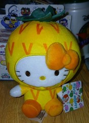 Hello Kitty Sanrio Fruit Plushies. New with Tags Set of 2 Fiesta