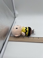 Hallmark Itty Bittys Peanuts Plush Charlie Brown Stuffed Toy Yellow Black 4.5″