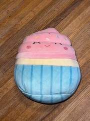 Squishmallow 7.5″ Diedre Cupcake Soft Sweet Sprinkles Plush Kelly Toys