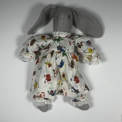 Vintage Handmade Country Bunnies Rabbits Set Of 2 Cute Stuffed Toys Animals