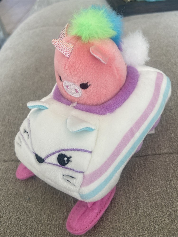 Squishmallows Squishville Mini Plush & Micro Vehicle Plush Car