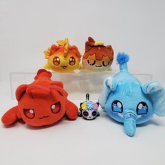 4 Aphmau 6″ MeeMeows: Pancake, Lobster, Elephant, Axolotl + Sugar Skull Mini-fig