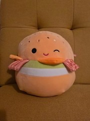 Squishmallow GERONIMO The Bacon Breakfast Bagel 8” Plush