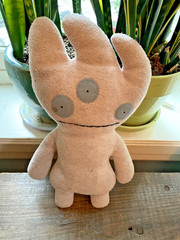 Vintage Tray UglyDoll 2004 Light-Gray Plush Stuffed Animal 12″