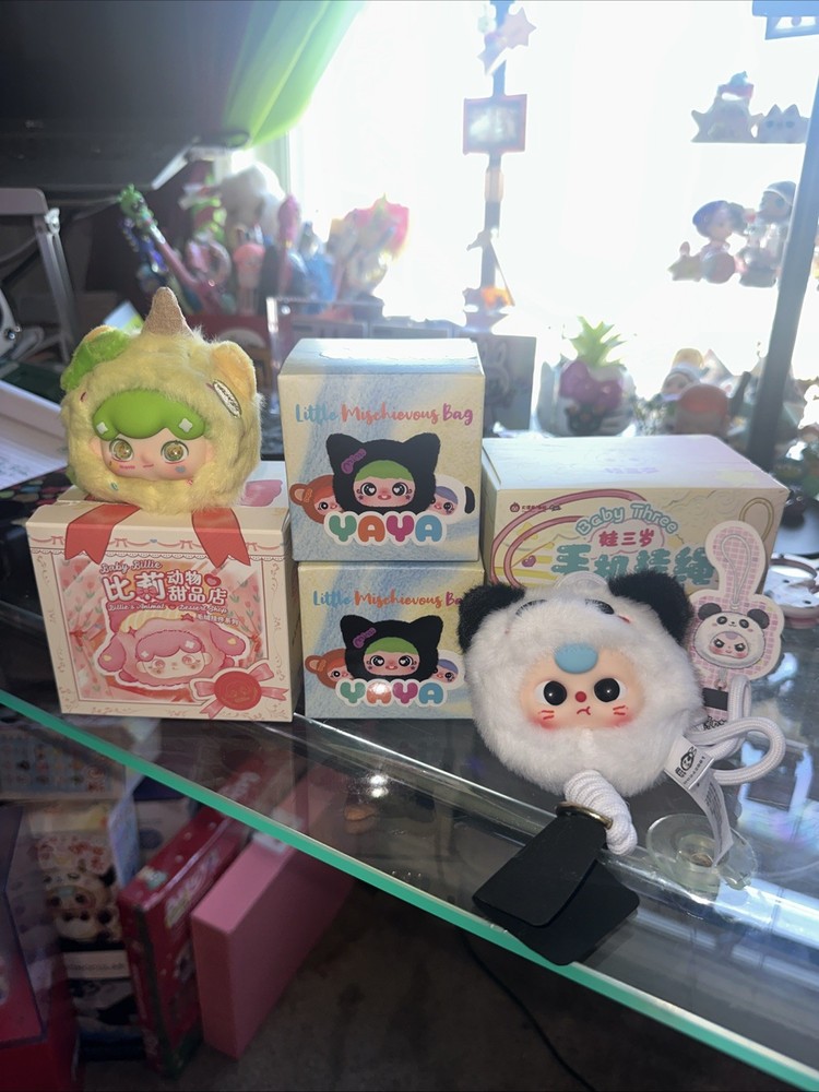 Bundle Baby Three phone Lanyard – C X1 Munmun Confirmed X2 , Yaya – Blind X 2
