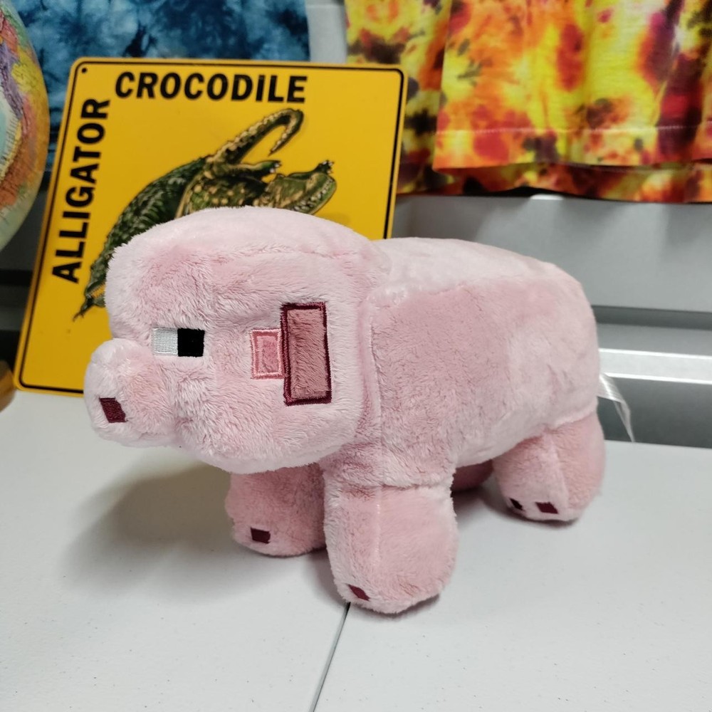 Minecraft Pink Pig Stuffed Animal 11”Soft Plush Figure Pre Owned A268ed